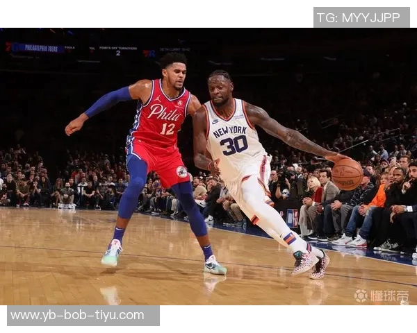 德拉蒙德底角三分出手提前庆祝却意外打铁引发全场哄笑 德拉蒙德底角三分出手提前庆祝却意外打铁引发全场哄笑