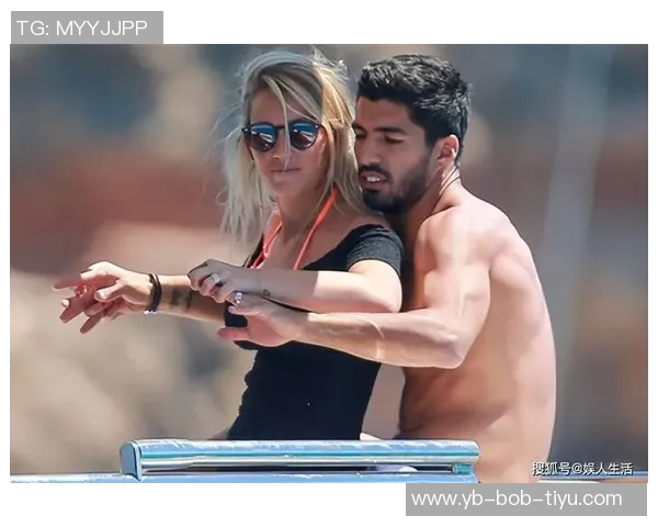 苏亚雷斯社交媒体分享全家福庆祝妻子生日表达骄傲与爱意