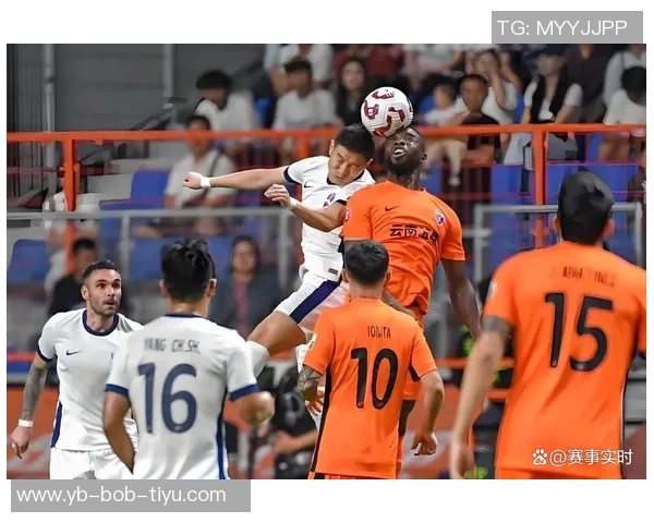 杨瑞琪在比赛最后时刻进球挽回颜面梅州仍以1-4落后于玉昆